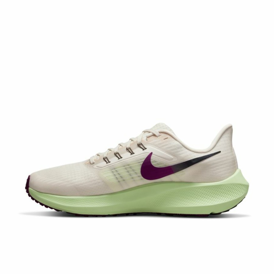 Footwear * | Nike Men'S Air Zoom Pegasus 39 (101 Light Orewood Brown/Red Plum/Sail/Barely Volt)